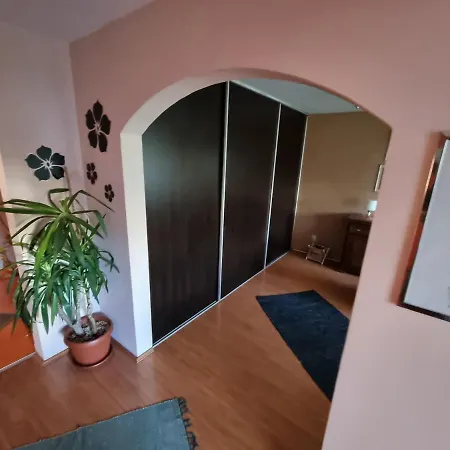 Large, Spacious Vozdovac * Belgrade